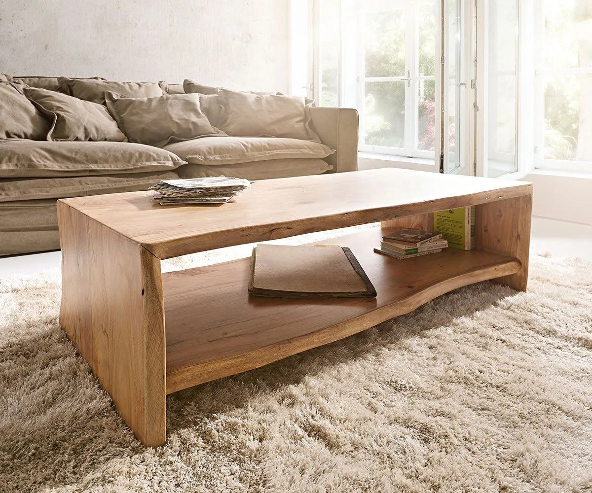 DELIFE Couchtisch Live-Edge, Akazie Natur